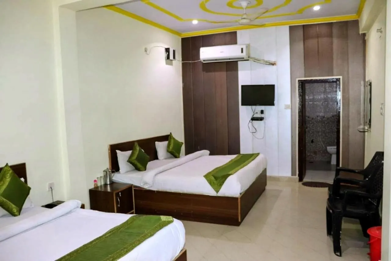 Indiana Family Homestay Nearby Tajmahal Tajganj